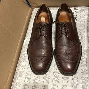 *HP* Allen Edmonds “Ostendo” Wingtips Sz 9.5 E. EUC.